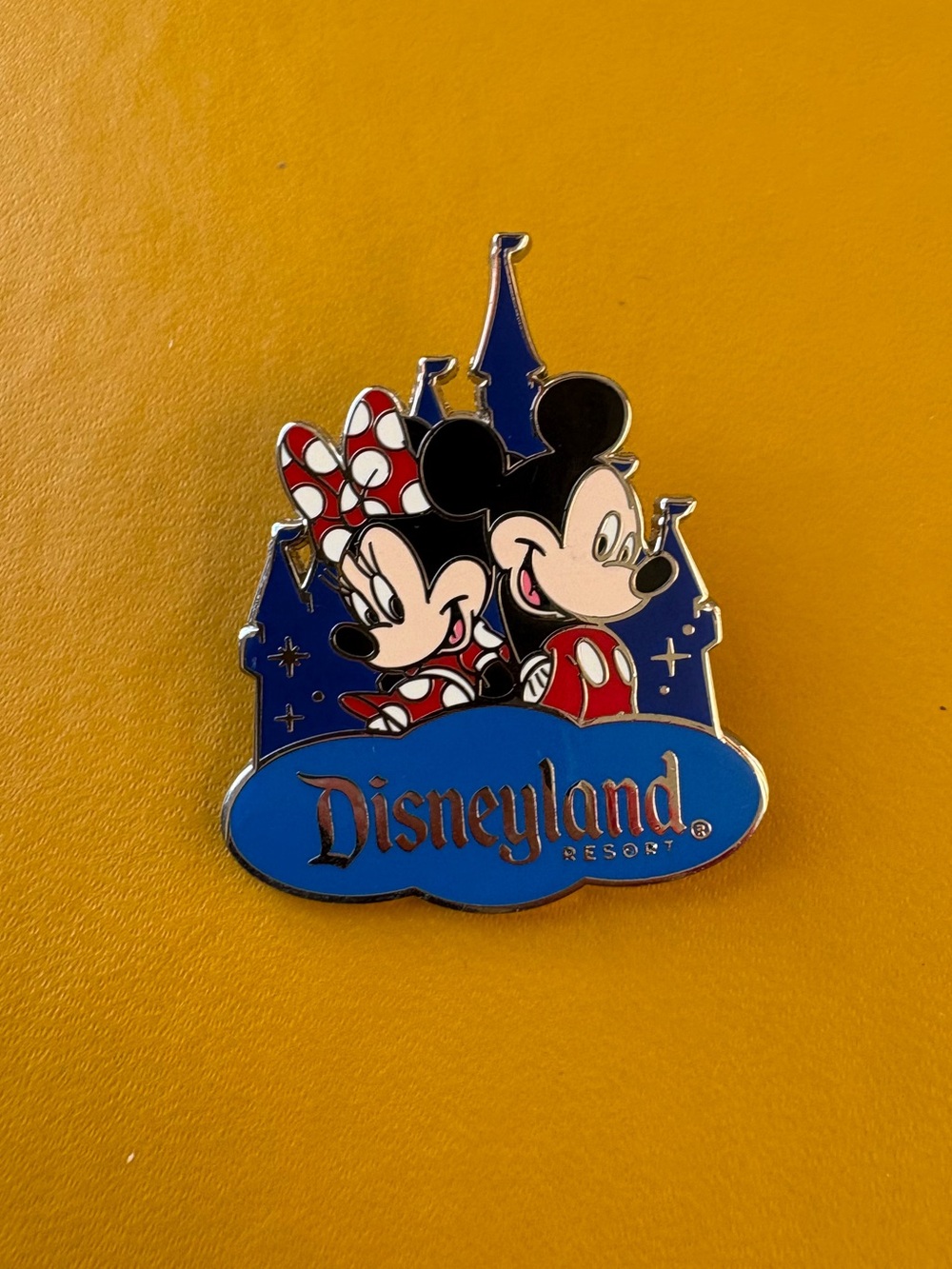 Disney Silver Travel Company Enamel Pin - Shiny Silver